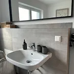 Apartamento Modernes Fuer Bis Zu 10 Gaeste