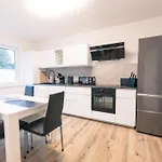 Modernes Fuer Bis Zu 10 Gaeste Apartment Klosterdorf