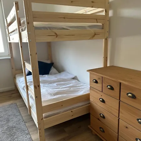 Apartment Haus Emma Grosses Ferienhaus Mit Garten Fuer Bis Zu 10 Personen