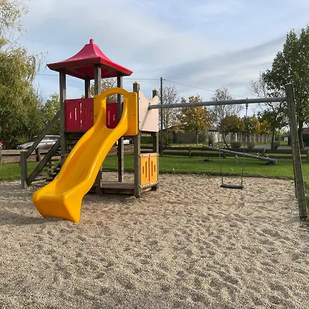 Haus Emma Grosses Ferienhaus Mit Garten Fuer Bis Zu 10 Personen Klosterdorf