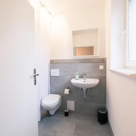 Modernes Fuer Bis Zu 10 Gaeste