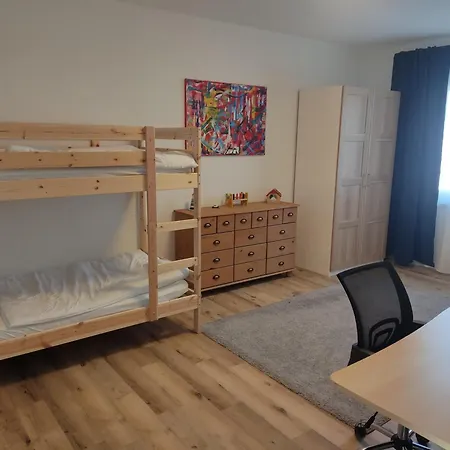 Haus Emma Grosses Mit Garten Fuer Bis Zu 10 Personen 아파트