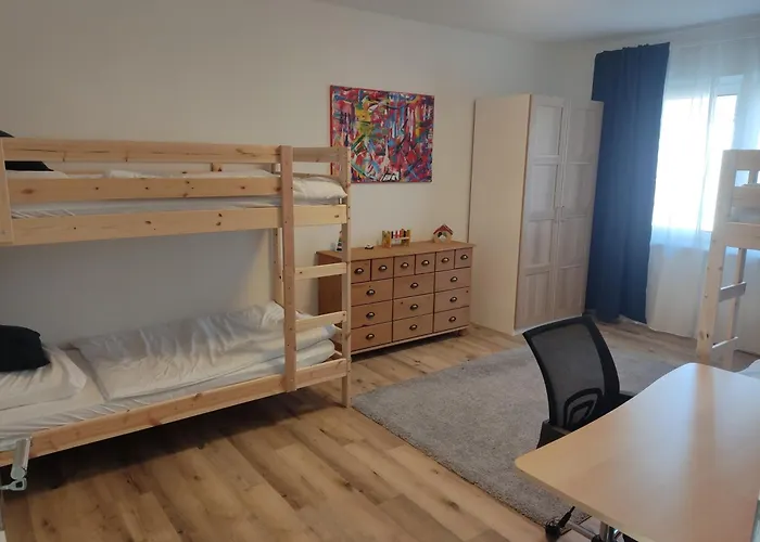 Modernes Fuer Bis Zu 10 Gaeste Apartamento